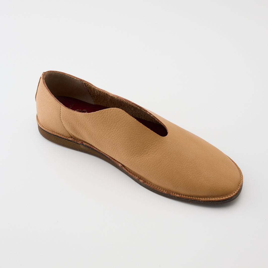 BENOIT for MEN | 8087M｜BEIGE ソフトシュリンクレザー  Vカットパンプス